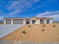Single story home pahrump